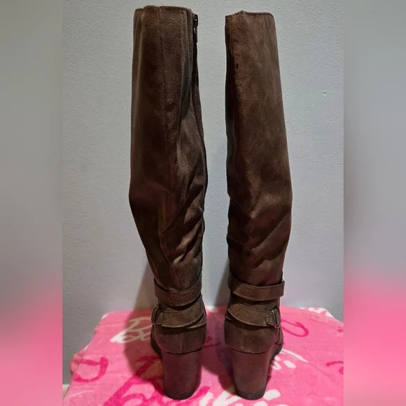 American Rag Women's Kyle Round Toe Wedge Taupe Boots, Size 11M - Picture 9 of 12